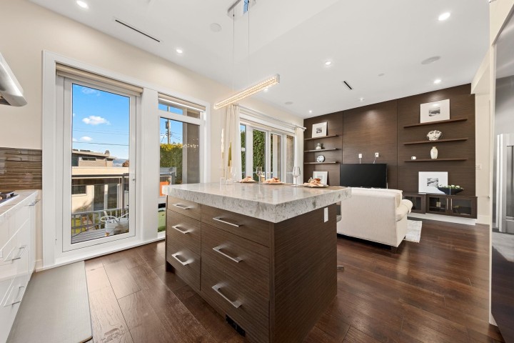 Photo 17 at 3253 W 21st Avenue, Dunbar, Vancouver West
