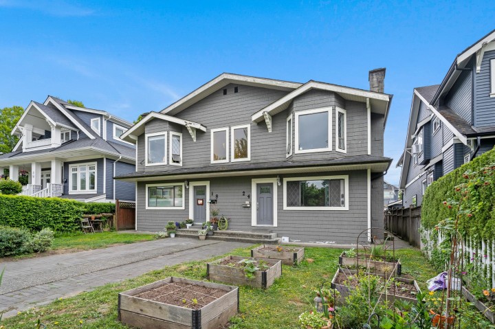 Photo 1 at 18-24 W 16th Avenue, Cambie, Vancouver West