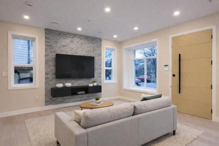 Photo 3 at 3431 E 23rd Avenue, Renfrew Heights, Vancouver East