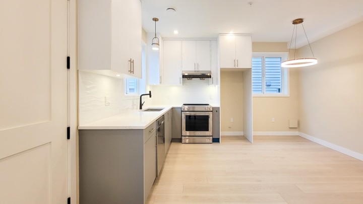 Photo 7 at 3433 E 23rd Avenue, Renfrew Heights, Vancouver East