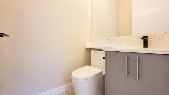 Photo 11 at 3433 E 23rd Avenue, Renfrew Heights, Vancouver East