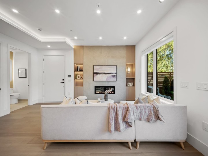 Photo 1 at 2868 Semlin Drive, Grandview Woodland, Vancouver East