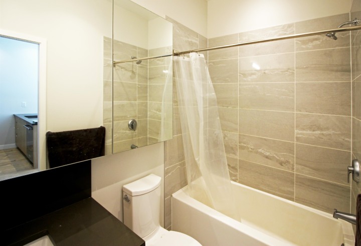 Photo 5 at 522 - 3430 E Kent Avenue South, South Marine, Vancouver East