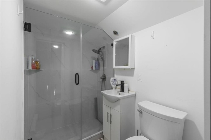 Photo 17 at 1921 Fulton Avenue, Ambleside, West Vancouver