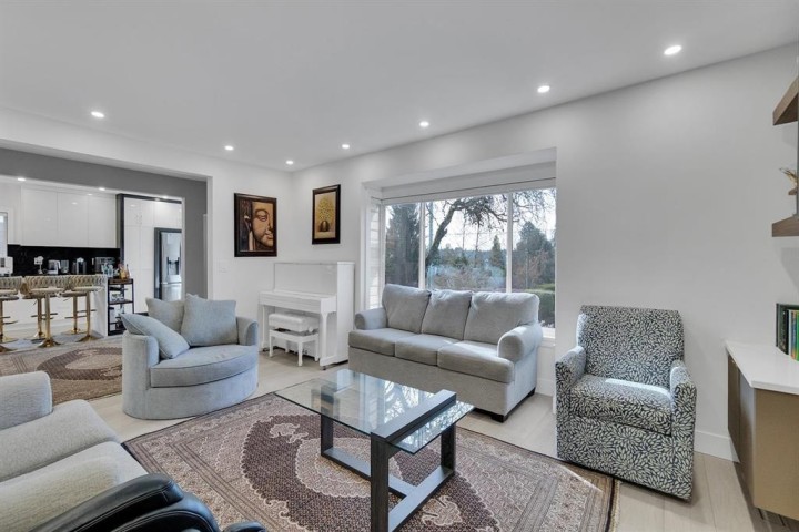 Photo 5 at 1921 Fulton Avenue, Ambleside, West Vancouver