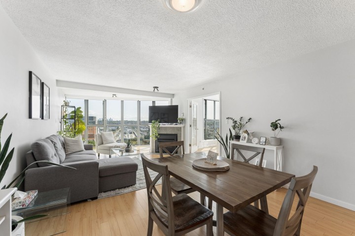 Photo 9 at 1603 - 1128 Quebec Street, Downtown VE, Vancouver East