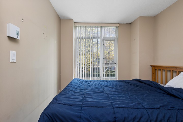 Photo 13 at 2P - 1033 Marinaside Crescent, Yaletown, Vancouver West