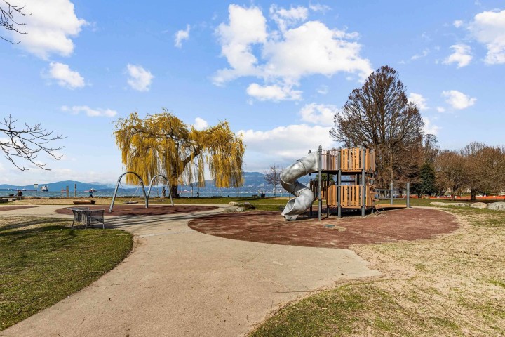 Photo 32 at 2015 Creelman Avenue, Kitsilano, Vancouver West
