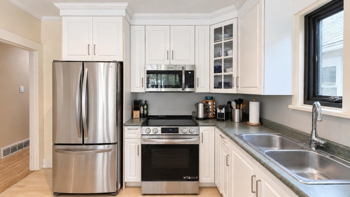 Photo 13 at 3841 W 23rd Avenue, Dunbar, Vancouver West