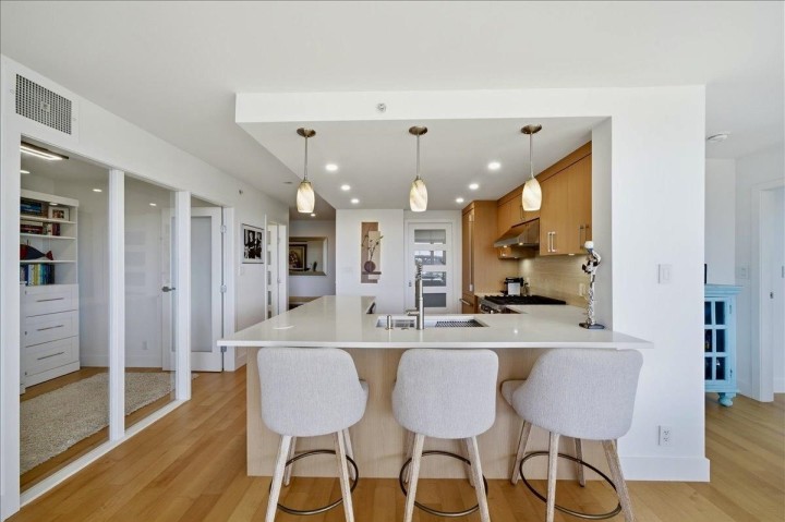 Photo 1 at 803 - 455 Beach Crescent, Yaletown, Vancouver West