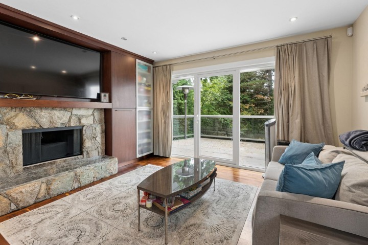 Photo 12 at 4812 Headland Close, Caulfeild, West Vancouver