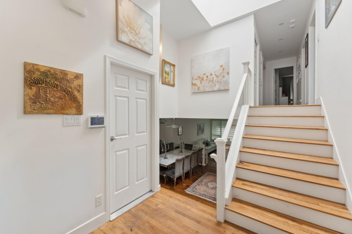 Photo 11 at 4812 Headland Close, Caulfeild, West Vancouver