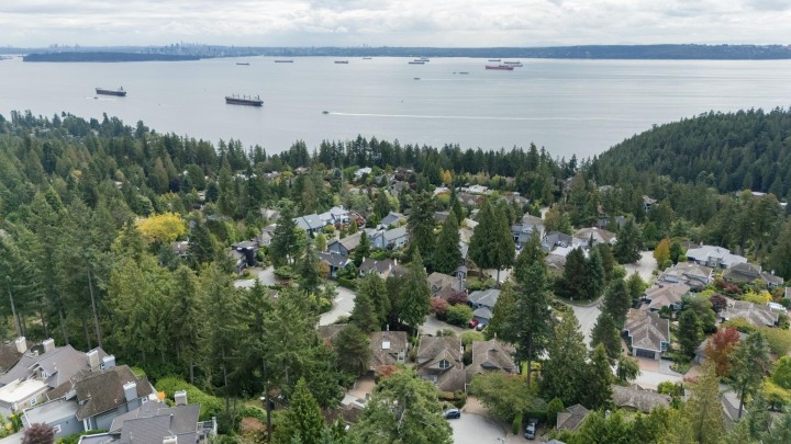 Photo 31 at 4812 Headland Close, Caulfeild, West Vancouver