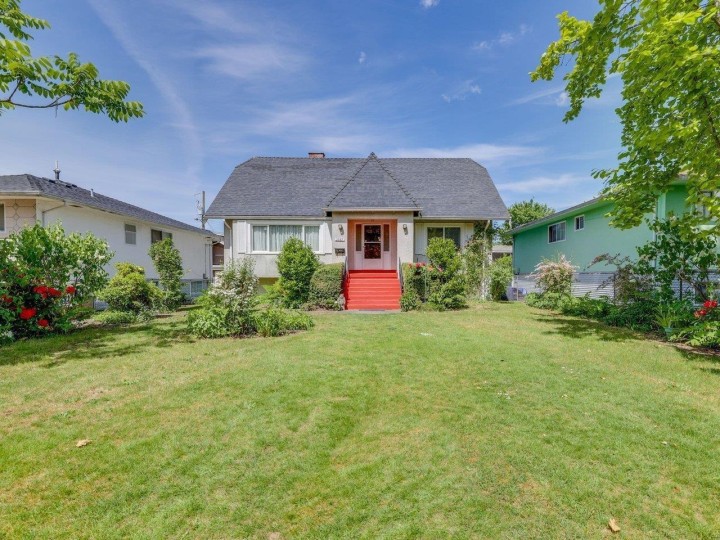 Photo 1 at 2087 E 26th Avenue, Victoria VE, Vancouver East