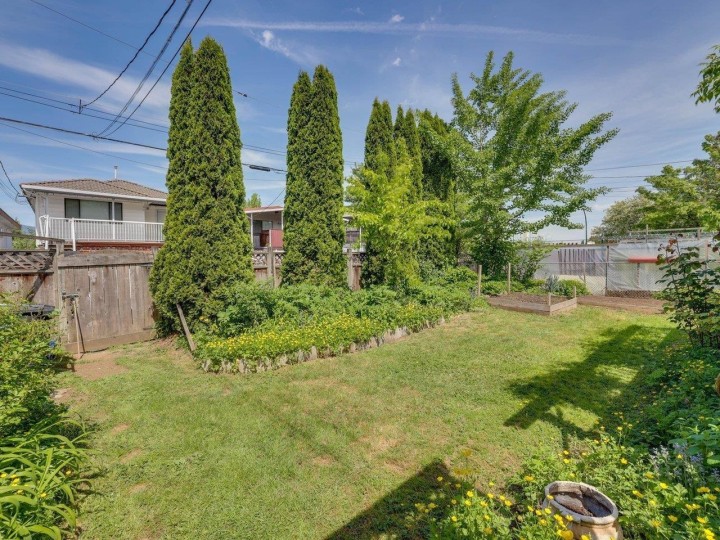 Photo 30 at 2087 E 26th Avenue, Victoria VE, Vancouver East