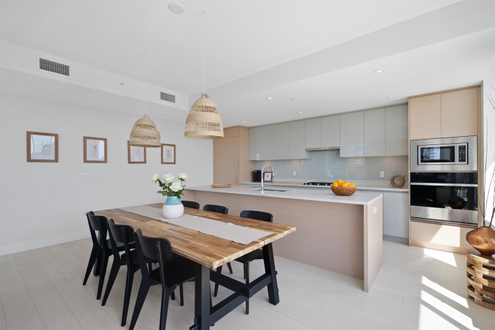 Photo 9 at 656 - 8575 Rivergrass Drive, South Marine, Vancouver East