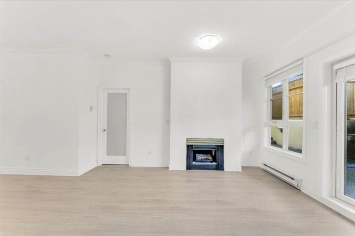 Photo 7 at 104 - 3621 W 26th Avenue, Dunbar, Vancouver West