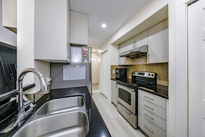 Photo 10 at 1 - 1328 W 73rd Avenue, Marpole, Vancouver West