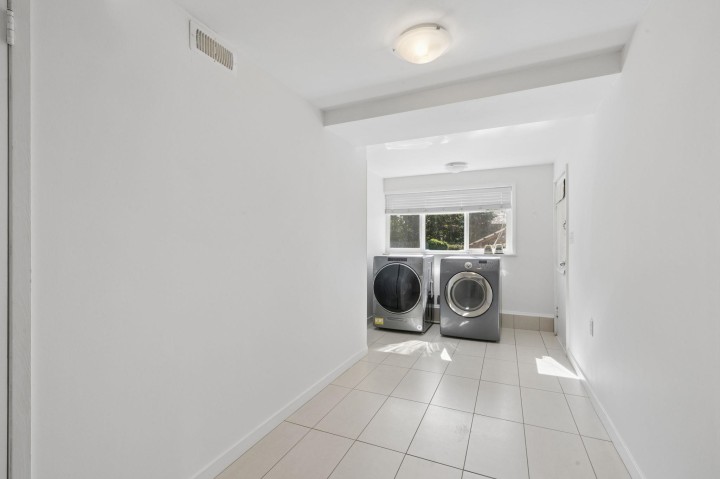 Photo 17 at 2288 Kings Avenue, Dundarave, West Vancouver