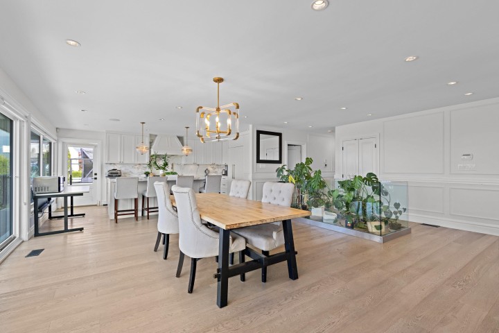 Photo 3 at 3681 Mcgill Street, Hastings Sunrise, Vancouver East