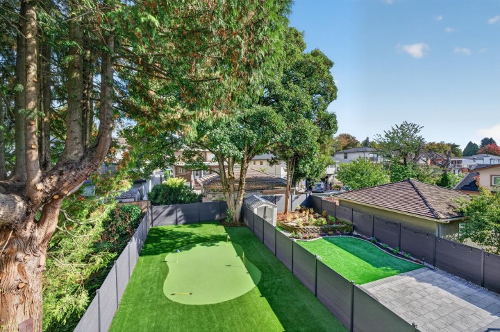 Photo 16 at 5584 Rupert Street, Collingwood VE, Vancouver East
