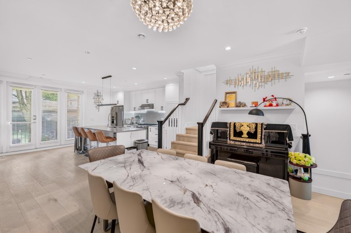 Photo 4 at 5584 Rupert Street, Collingwood VE, Vancouver East