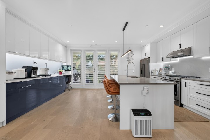 Photo 8 at 5584 Rupert Street, Collingwood VE, Vancouver East