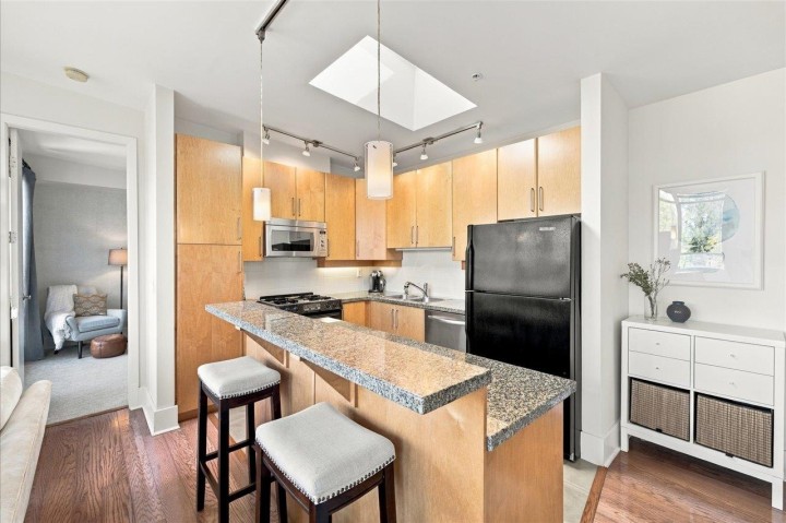 Photo 11 at 707 - 2655 Cranberry Drive, Kitsilano, Vancouver West