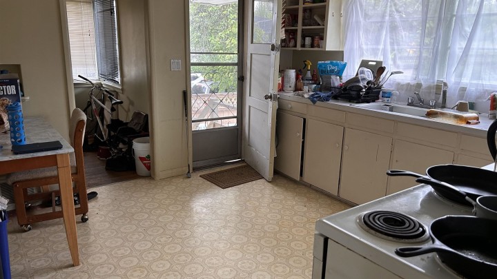 Photo 9 at 2306 Rupert Street, Renfrew VE, Vancouver East