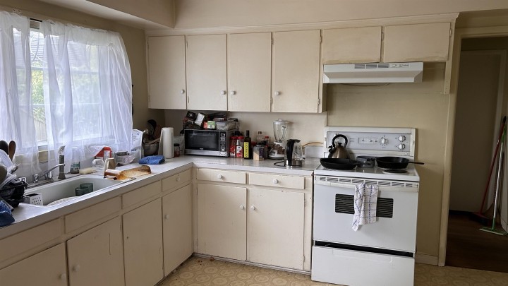 Photo 11 at 2306 Rupert Street, Renfrew VE, Vancouver East
