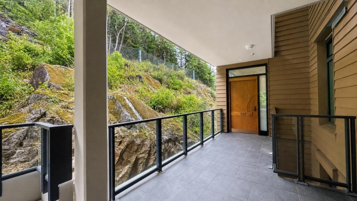 Photo 4 at 501 - 6687 Nelson Avenue, Horseshoe Bay WV, West Vancouver