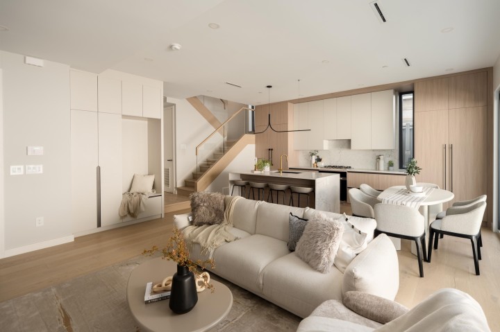 Photo 6 at 2 - 2941 W 29th Avenue, MacKenzie Heights, Vancouver West