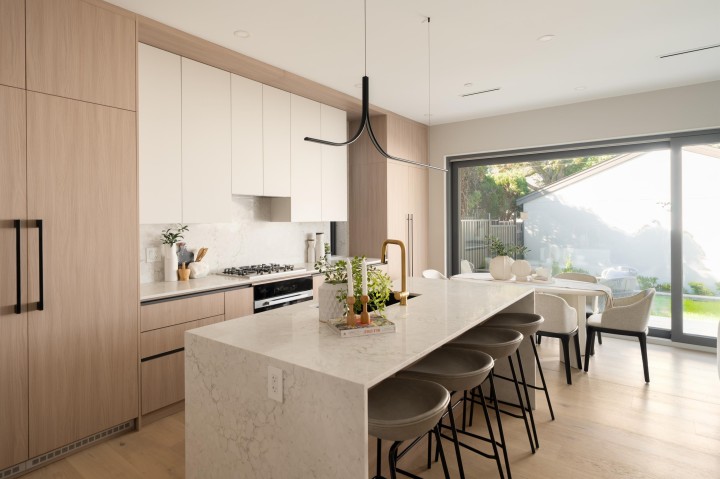 Photo 9 at 2 - 2941 W 29th Avenue, MacKenzie Heights, Vancouver West
