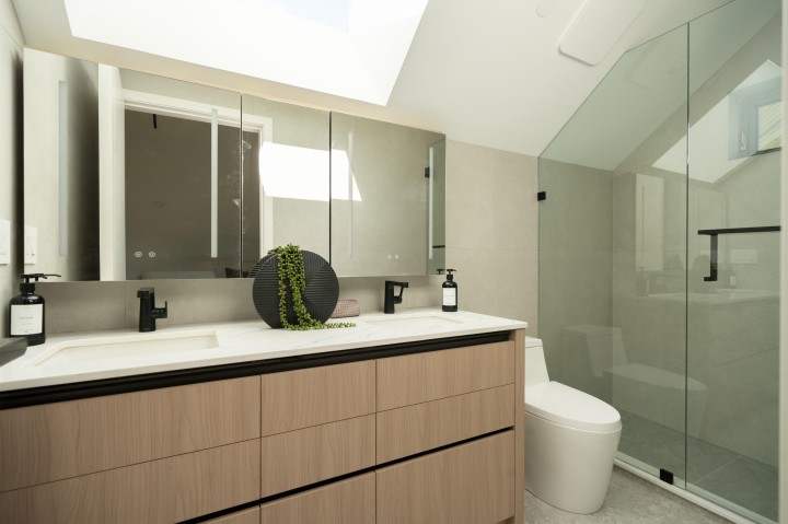 Photo 30 at 2 - 2941 W 29th Avenue, MacKenzie Heights, Vancouver West