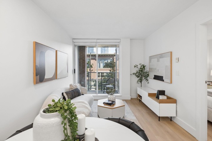 Photo 2 at 319 - 1133 Homer Street, Yaletown, Vancouver West