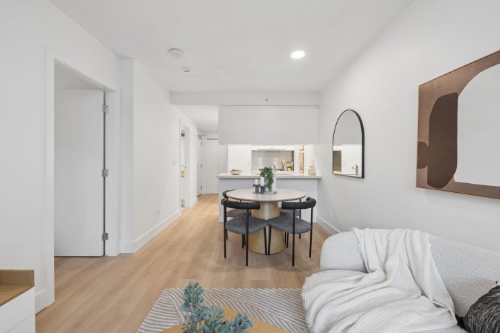 Photo 7 at 319 - 1133 Homer Street, Yaletown, Vancouver West