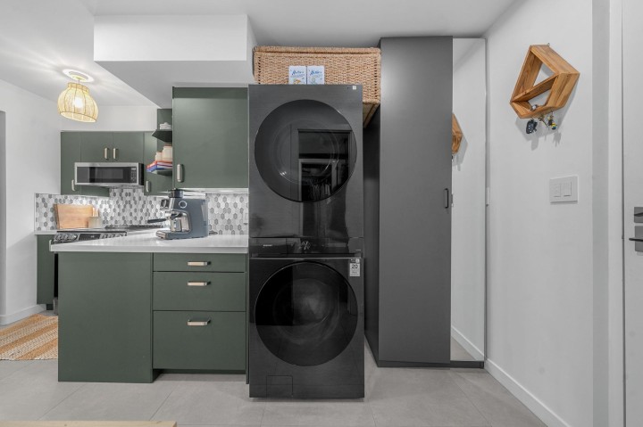 Photo 17 at 104 - 828 W 14th Avenue, Fairview VW, Vancouver West