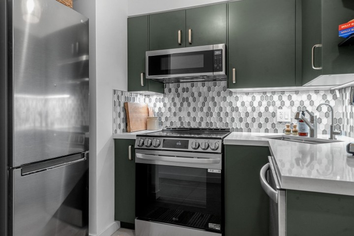 Photo 10 at 104 - 828 W 14th Avenue, Fairview VW, Vancouver West