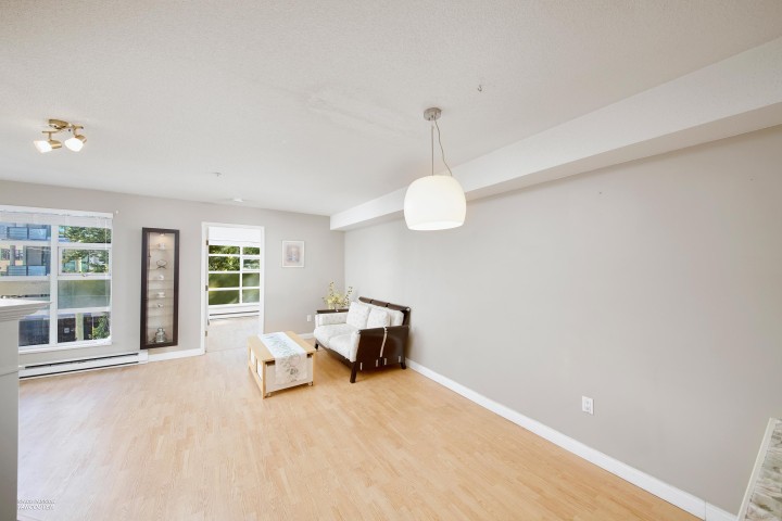 Photo 7 at 301 - 8989 Hudson Street, Marpole, Vancouver West