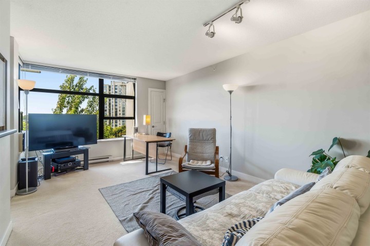 Photo 5 at 805 - 5380 Oben Street, Collingwood VE, Vancouver East
