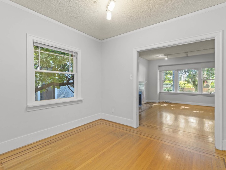 Photo 6 at 3989 W 19th Avenue, Dunbar, Vancouver West
