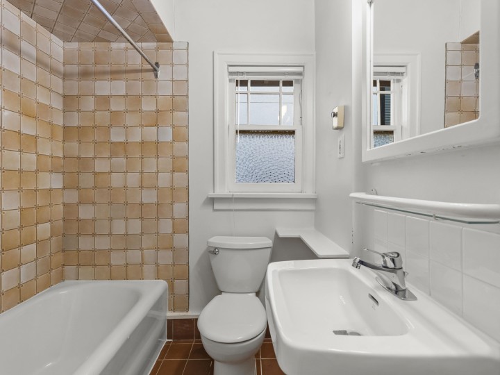 Photo 14 at 3989 W 19th Avenue, Dunbar, Vancouver West