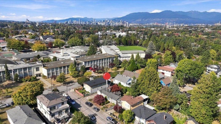 Photo 6 at 2219 E 25th Avenue, Victoria VE, Vancouver East