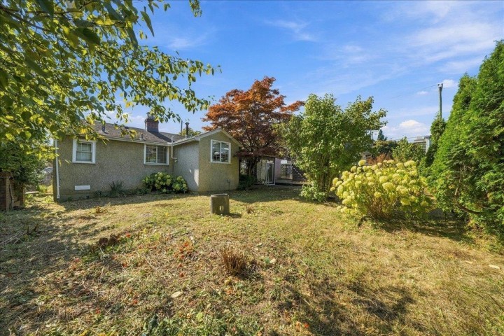 Photo 17 at 2219 E 25th Avenue, Victoria VE, Vancouver East