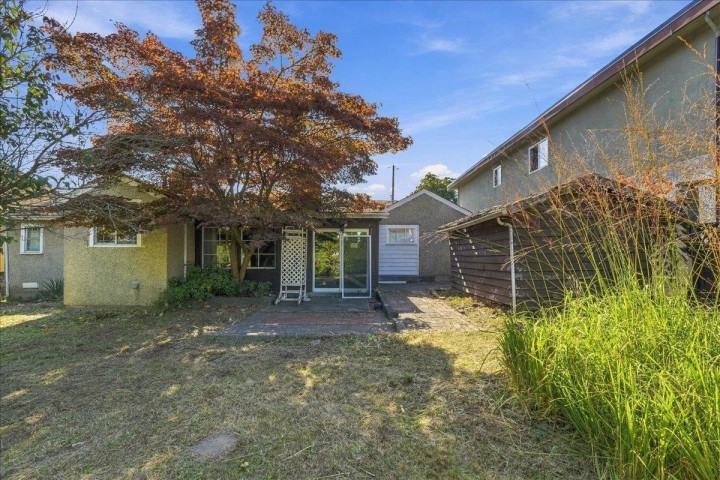 Photo 16 at 2219 E 25th Avenue, Victoria VE, Vancouver East