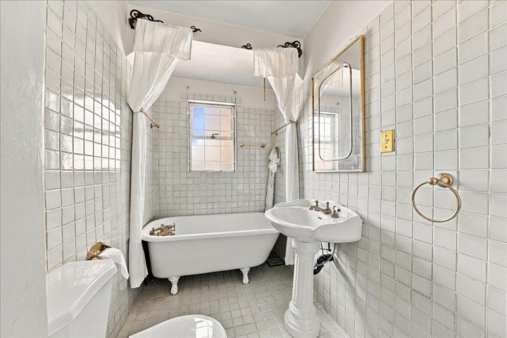 Photo 28 at 2219 E 25th Avenue, Victoria VE, Vancouver East