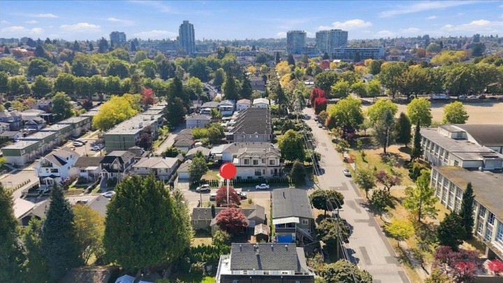 Photo 5 at 2219 E 25th Avenue, Victoria VE, Vancouver East