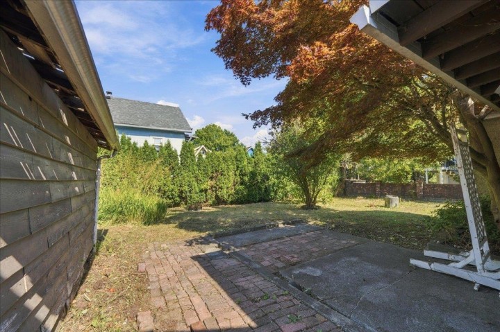 Photo 19 at 2219 E 25th Avenue, Victoria VE, Vancouver East