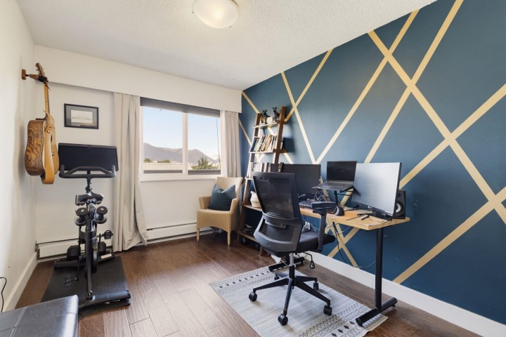 Photo 16 at 302 - 391 E 7th Avenue, Mount Pleasant VE, Vancouver East