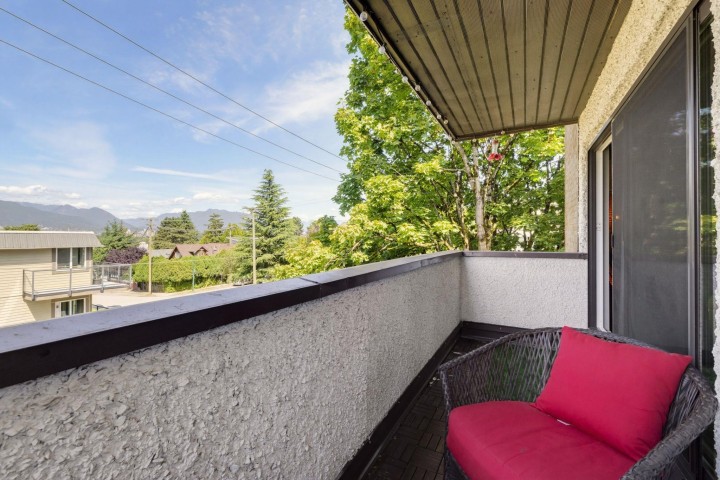 Photo 24 at 302 - 391 E 7th Avenue, Mount Pleasant VE, Vancouver East